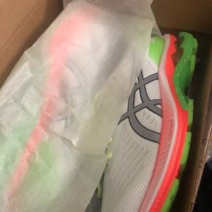 Men’s ASICS running shoes